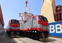 النقل: وصول آخر 10 جرارات أمريكية جديدة إلى ميناء الإسكندرية “صور” النقل: وصول آخر 10 جرارات أمريكية جديدة إلى ميناء الإسكندرية "صور"