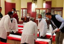 ملفوفة بعلم مصر.. تفاصيل الساعات الأخيرة للمومياوات الملكية في متحف التحرير- “صور” ملفوفة بعلم مصر.. تفاصيل الساعات الأخيرة للمومياوات الملكية في متحف التحرير- "صور"