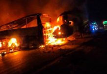 مقتل 20 شخصا وجثث متفحمة في حادث تصادم مروع في مصر مقتل 20 شخصا وجثث متفحمة في حادث تصادم مروع في مصر