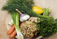 ما هي الخضروات الورقية الأكثر فائدة للجسم؟ ما هي الخضروات الورقية الأكثر فائدة للجسم؟