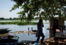 مصر وجنوب السودان يتفقان على بناء سدّ جديد بأحد روافد النيل مصر وجنوب السودان يتفقان على بناء سدّ جديد بأحد روافد النيل