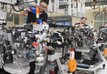 القطاع الصناعي المصري بين تحديات راهنة وخطط مستقبلية