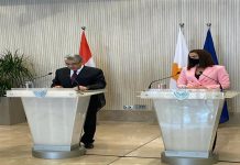 توقيع مذكرة تفاهم للربط الكهربائي الثنائي بين مصر وقبرص توقيع مذكرة تفاهم للربط الكهربائي الثنائي بين مصر وقبرص