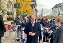 متحدث الرئاسة: الرئيس السيسي يتبادل التحية مع الجالية المصرية باسكتلندا متحدث الرئاسة: الرئيس السيسي يتبادل التحية مع الجالية المصرية باسكتلندا