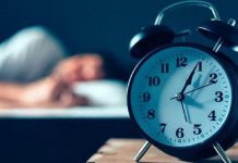 النوم لفترات طويلة قد يرتبط بالتدهورالمعرفي النوم لفترات طويلة قد يرتبط بالتدهورالمعرفي