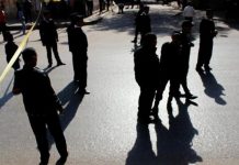 مقتل ضابط مصري و9 مدنيين في تبادل إطلاق نار بالدقهلية مقتل ضابط مصري و9 مدنيين في تبادل إطلاق نار بالدقهلية