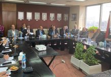 مصر: مطالبة بإعلان حالة الطوارئ القاهرة لإنقاذ المصانع والشركات مصر: مطالبة بإعلان حالة الطوارئ القاهرة لإنقاذ المصانع والشركات