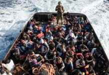 غرق 18 مصرياً قبالة شاطئ رأس بياض في ليبيا غرق 18 مصرياً قبالة شاطئ رأس بياض في ليبيا