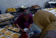 مطبخ “تكية الخير” المصري.. مورد رزق لنساء معيلات مطبخ "تكية الخير" المصري.. مورد رزق لنساء معيلات