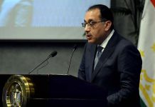 رئيس الوزراء: العالم يمر بأسوأ أزمة منذ 100 عام رئيس الوزراء: العالم يمر بأسوأ أزمة منذ 100 عام