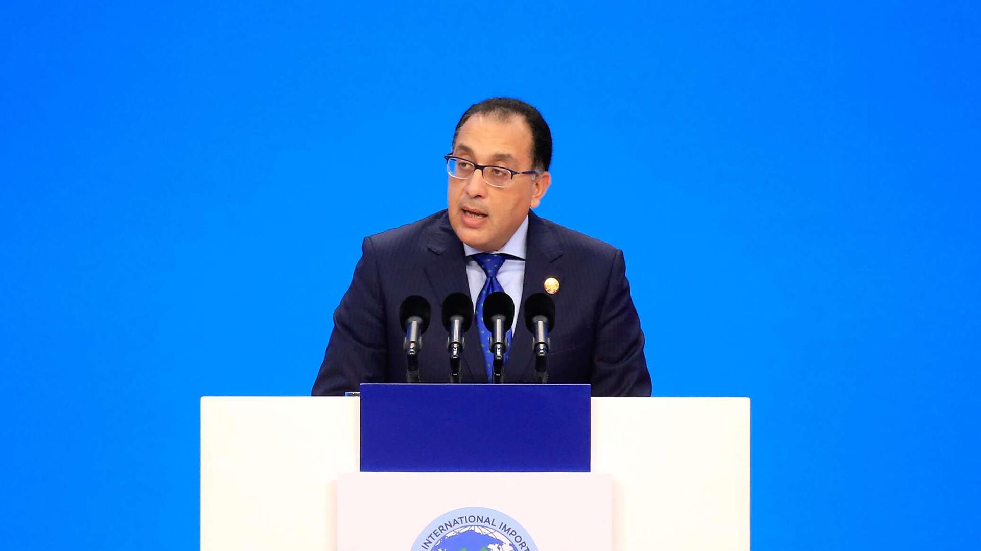 مدبولي: نستورد نفس كمية قمح العام الماضي بزيادة في السعر 1.7 مليار دولار مدبولي: نستورد نفس كمية قمح العام الماضي بزيادة في السعر 1.7 مليار دولار