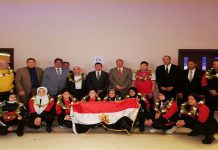 وزير الشباب والرياضة يستقبل بعثة الأثقال بالمطار بعد حصولهم على 14 ميدالية ببطولة العالم وزير الشباب والرياضة يستقبل بعثة الأثقال بالمطار بعد حصولهم على 14 ميدالية ببطولة العالم