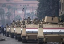 رشاد توام.. الجيش المصري بين نظامين دستوريّين رشاد توام.. الجيش المصري بين نظامين دستوريّين