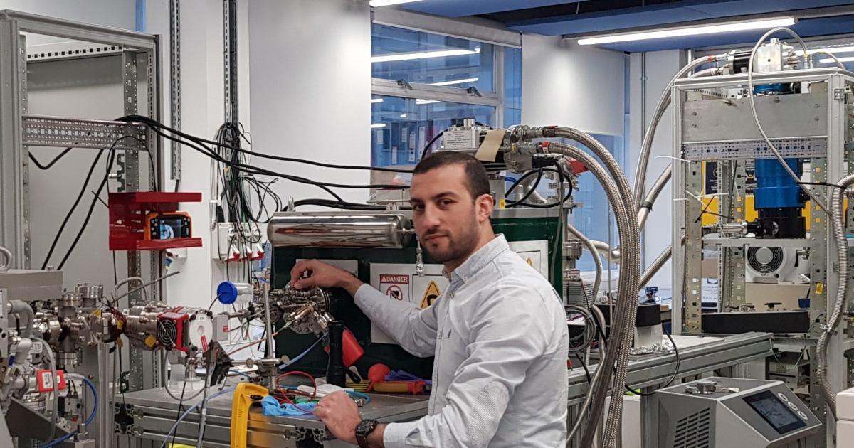 مبادرة لتوجيه طلاب الجزائر نحو التخصصات العلمية يقودها باحث بجامعة أكسفورد مبادرة لتوجيه طلاب الجزائر نحو التخصصات العلمية يقودها باحث بجامعة أكسفورد