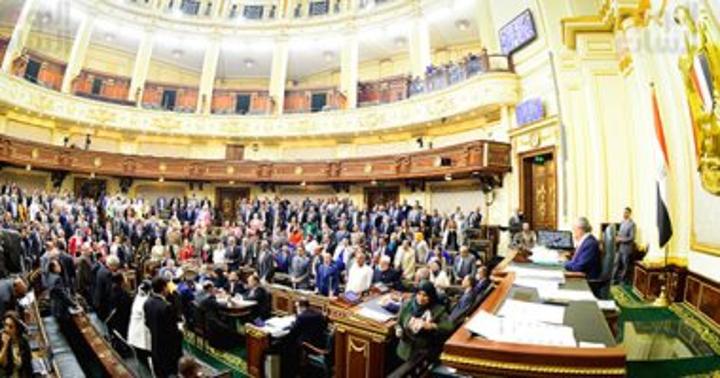 مجلس النواب يوصى الحكومة بإعطاء الأولوية لإنهاء المشروعات الجارى تنفيذها مجلس النواب يوصى الحكومة بإعطاء الأولوية لإنهاء المشروعات الجارى تنفيذها