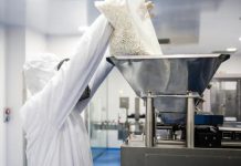 مصر تتأهب لموجة كورونا جديدة بأعراض بسيطة مصر تتأهب لموجة كورونا جديدة بأعراض بسيطة