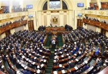 برلماني يطالب بالتوسع في إقامة أسواق التجزئة ونصف الجملة برلماني يطالب بالتوسع في إقامة أسواق التجزئة ونصف الجملة