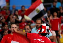 حارس مرمى مصري يعتزل بسبب مرض نجله حارس مرمى مصري يعتزل بسبب مرض نجله