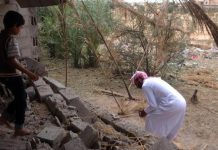 العائدون إلى قرى سيناء المهجرة يرفضون بناء محطة صرف صحي بين مساكنهم العائدون إلى قرى سيناء المهجرة يرفضون بناء محطة صرف صحي بين مساكنهم