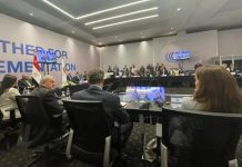 الاحتلال يوقع اتفاقات مع دول عربية في قمة المناخ بمصر الاحتلال يوقع اتفاقات مع دول عربية في قمة المناخ بمصر