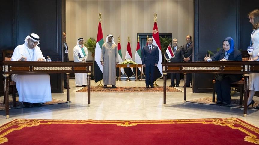مصر والإمارات توقعان اتفاقية لتوليد 10 جيجاواط من طاقة الرياح
