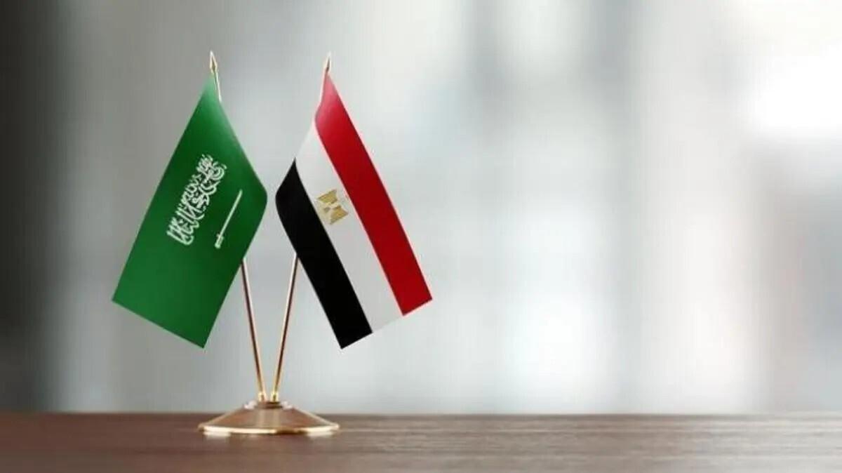بعد قرار السعودية.. كم ستبلغ تكلفة سفر المصريين إلى المملكة؟ بعد قرار السعودية.. كم ستبلغ تكلفة سفر المصريين إلى المملكة؟