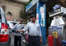 مصر ترفع أسعار البنزين بنسبة 11% والمازوت وغاز السيارات 20% مصر ترفع أسعار البنزين بنسبة 11% والمازوت وغاز السيارات 20%