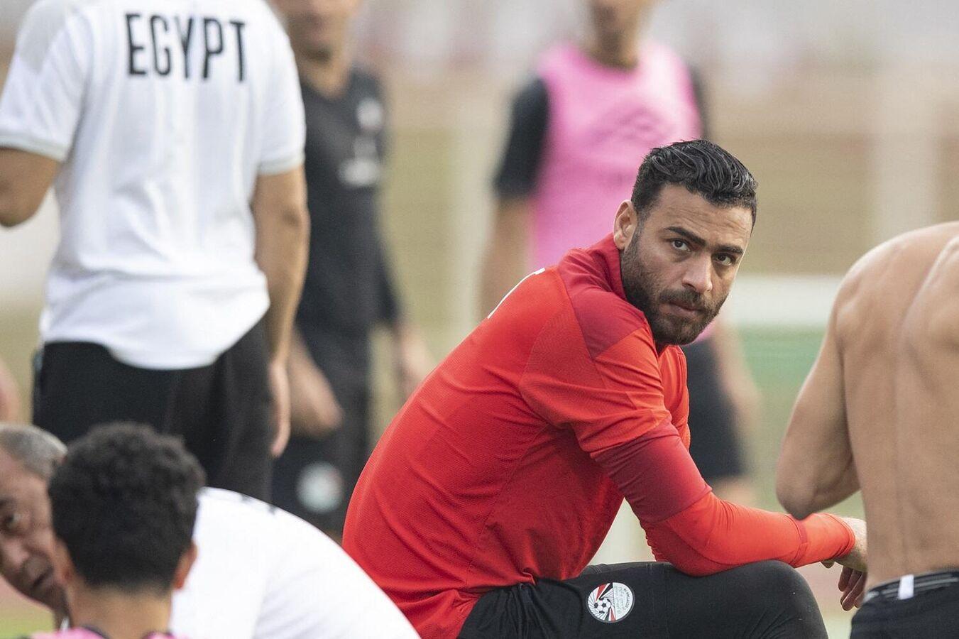 النصر السعودي ينهي خلافه مع الحارس المصري النصر السعودي ينهي خلافه مع الحارس المصري