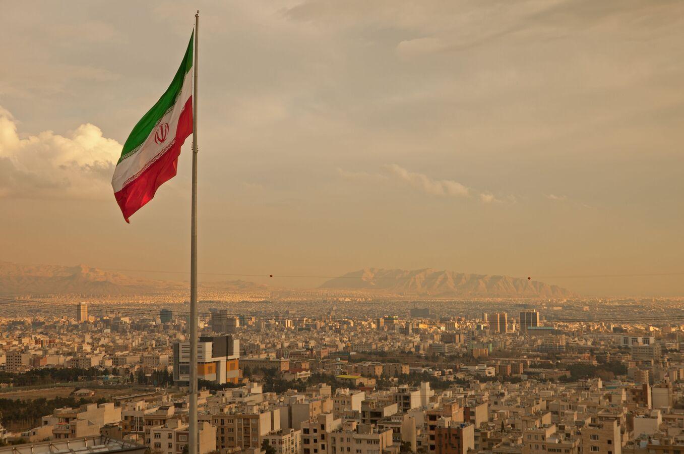 من بوابة ليبيا... هل تعلن إيران حضورها القوي في شمال أفريقيا؟ من بوابة ليبيا... هل تعلن إيران حضورها القوي في شمال أفريقيا؟