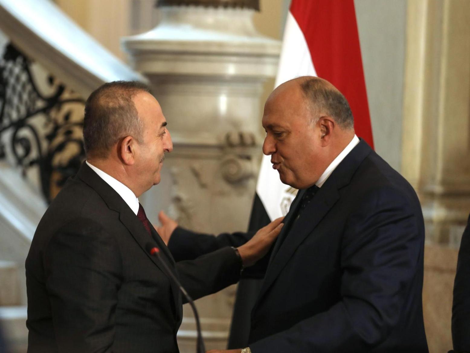 وزير خارجية تركيا يعلن عن لقاء وشيك بين السيسي وأردوغان وواشنطن ترحب بالتقارب بين البلدين وزير خارجية تركيا يعلن عن لقاء وشيك بين السيسي وأردوغان وواشنطن ترحب بالتقارب بين البلدين