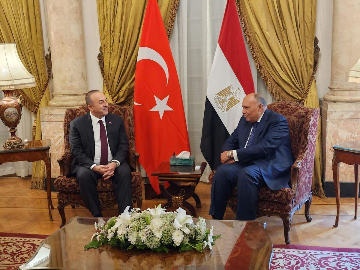 عقب زيارة أوغلو… دبلوماسيون يوضحون مستوى التفاهم بين القاهرة وأنقرة حول القضايا المشتركة عقب زيارة أوغلو… دبلوماسيون يوضحون مستوى التفاهم بين القاهرة وأنقرة حول القضايا المشتركة