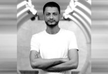 تجديد حبس مؤلف أغنية “بلحة” 45 يوماً مع استمرار إضرابه عن الطعام تجديد حبس مؤلف أغنية "بلحة" 45 يوماً مع استمرار إضرابه عن الطعام