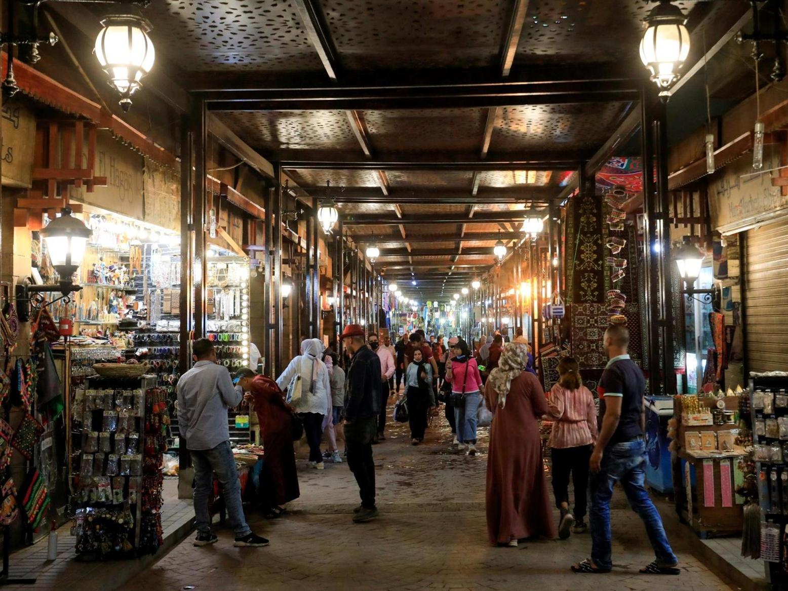 انكماش القطاع غير النفطي بمصر.. فماذا عن السعودية؟ انكماش القطاع غير النفطي بمصر.. فماذا عن السعودية؟