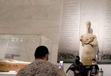 أحكام بالمؤبد على أمريكي و11 مصريا بتهمة تهريب الآثار أحكام بالمؤبد على أمريكي و11 مصريا بتهمة تهريب الآثار