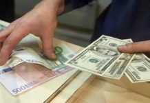 مصر وتونس.. انزلاق محتمل إلى دوامة مشاكل الديون مصر وتونس.. انزلاق محتمل إلى دوامة مشاكل الديون