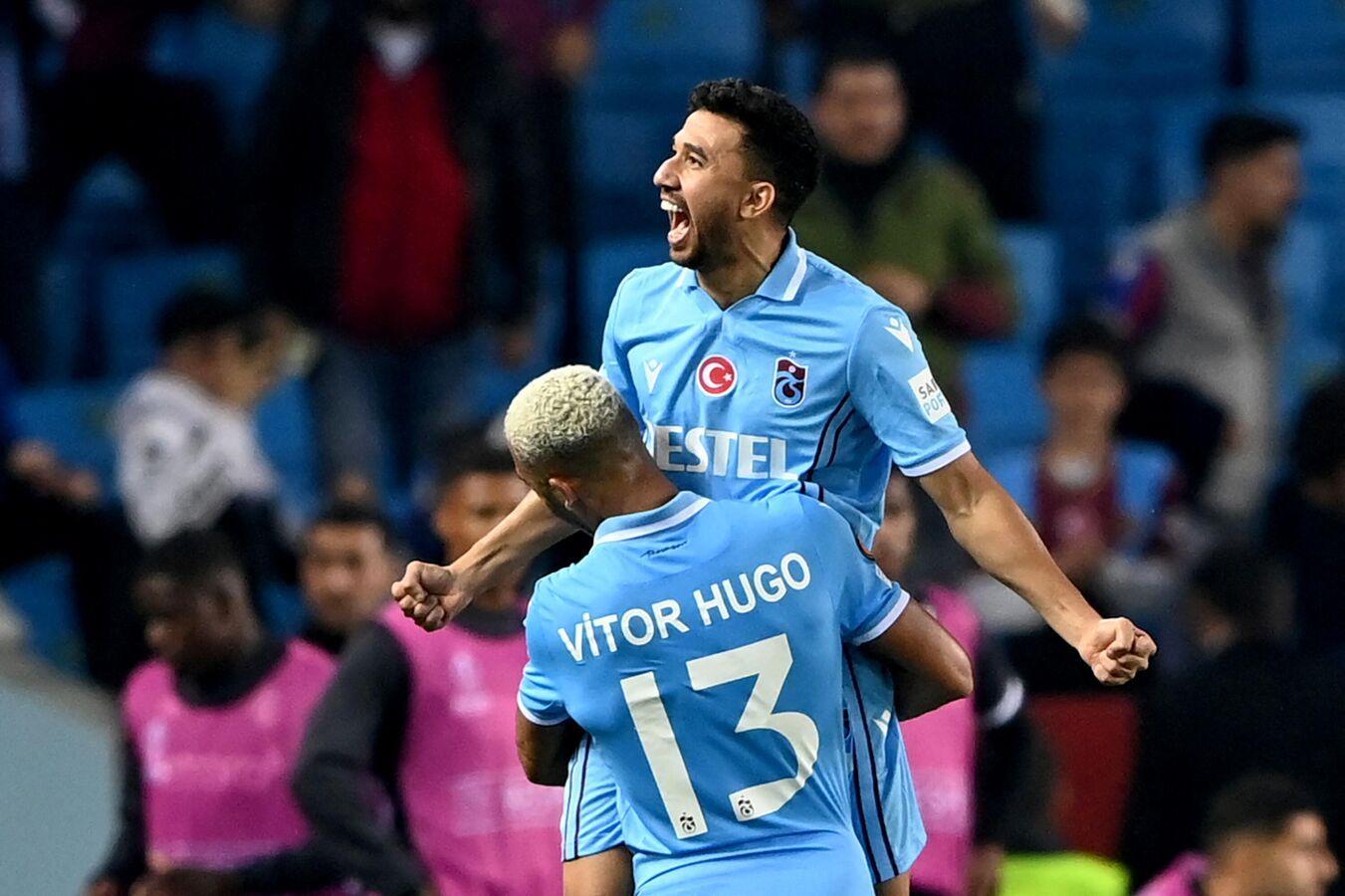 أول قرار من الاتحاد التركي ضد اللاعب الذي بصق على المصري تريزيغيه أثناء سجوده أول قرار من الاتحاد التركي ضد اللاعب الذي بصق على المصري تريزيغيه أثناء سجوده