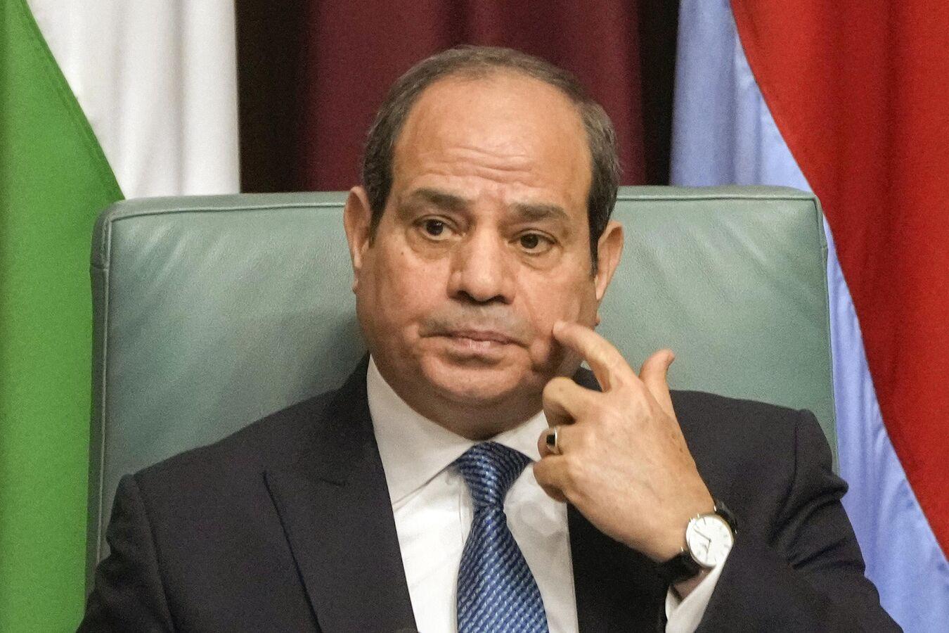 إعلام: مصر وإيران تتبادلان السفراء هذا العام ولقاء مرتقب بين السيسي ورئيسي إعلام: مصر وإيران تتبادلان السفراء هذا العام ولقاء مرتقب بين السيسي ورئيسي
