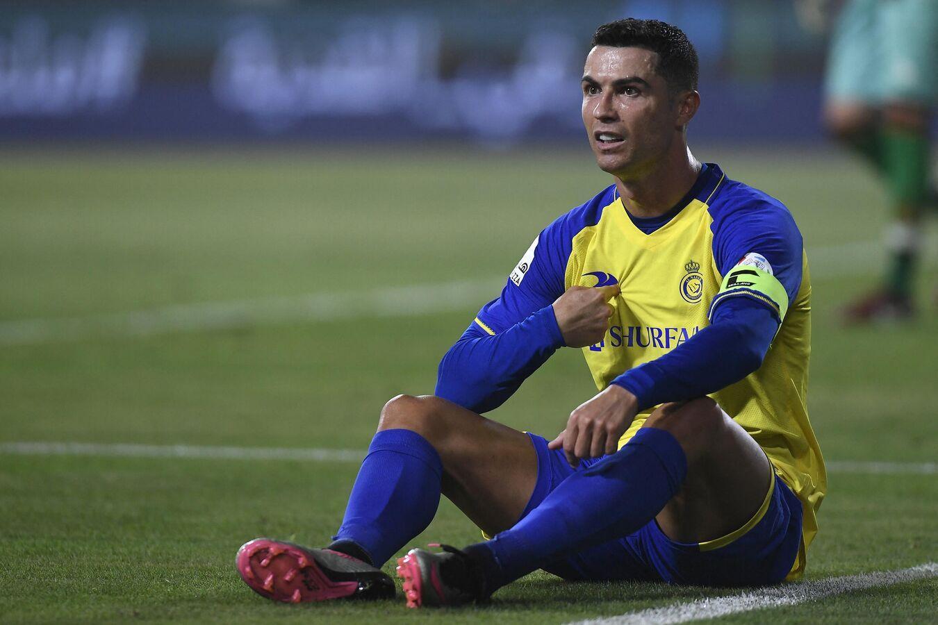 صحيفة: كريستيانو رونالدو يعتزم الرحيل عن النصر السعودي والعودة إلى أوروبا صحيفة: كريستيانو رونالدو يعتزم الرحيل عن النصر السعودي والعودة إلى أوروبا