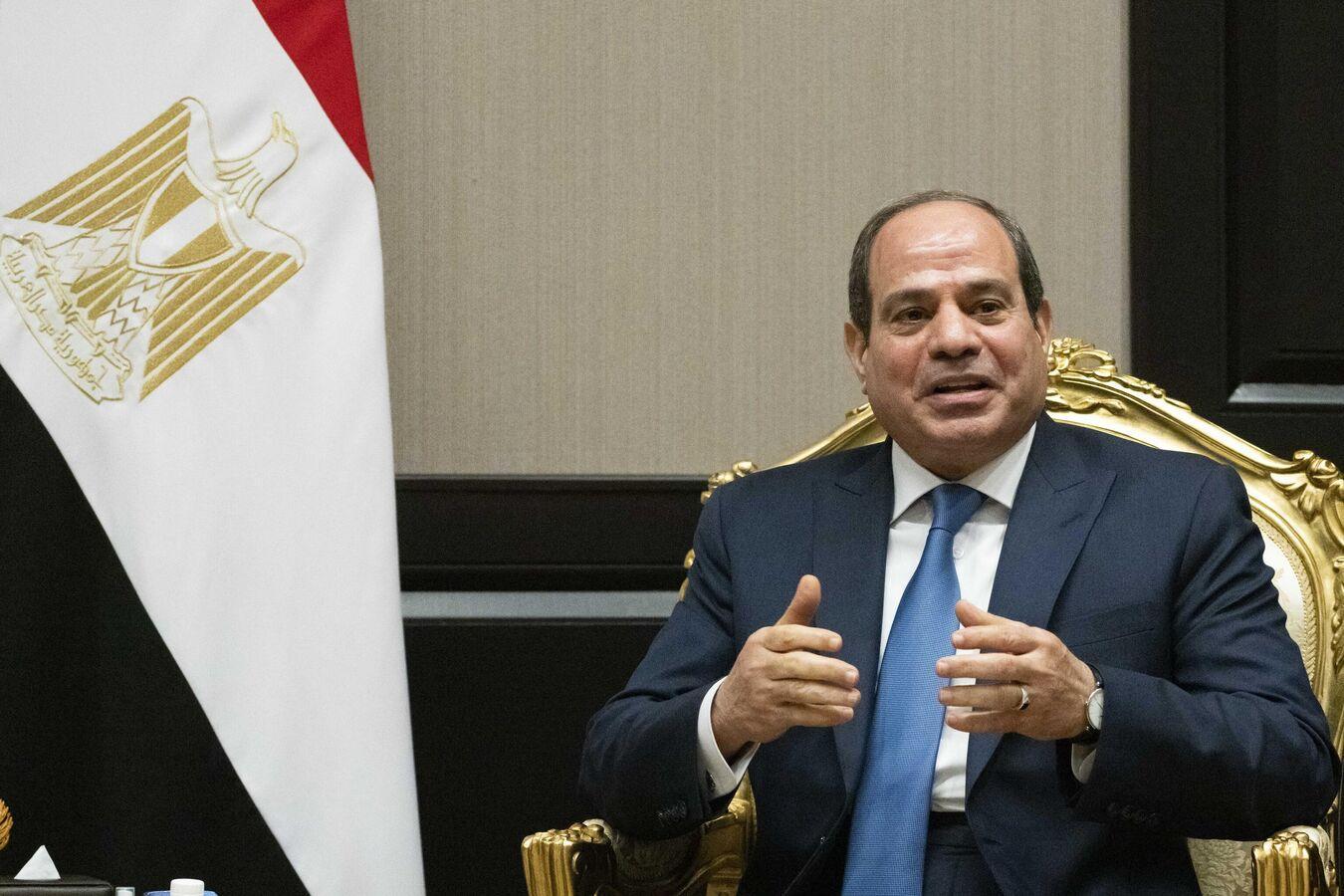 المصارع المصري الشاب المصارع المصري الشاب