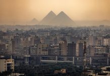 كوريا الجنوبية ومصر توقعان اتفاقا بخصوص عربات مترو القاهرة كوريا الجنوبية ومصر توقعان اتفاقا بخصوص عربات مترو القاهرة