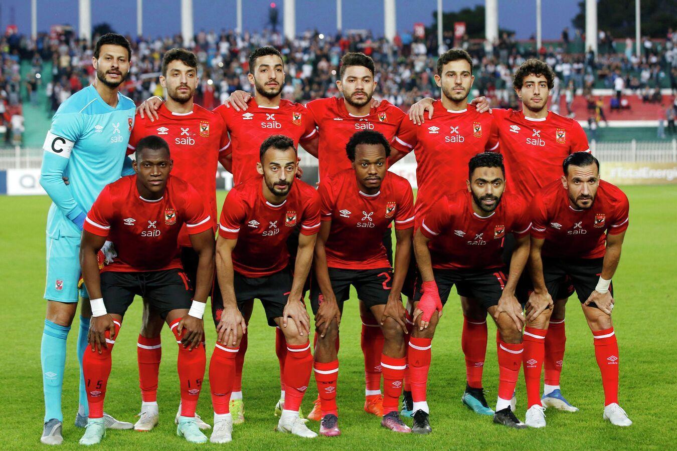 الأهلي المصري يتلقى أغلى عرض في تاريخه لبيع مدافعه عبد المنعم للهلال السعودي الأهلي المصري يتلقى أغلى عرض في تاريخه لبيع مدافعه عبد المنعم للهلال السعودي