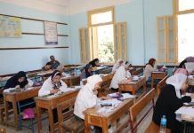 وزير التربية يوجّه بمراجعة امتحان الكيمياء بسبب شكاوى الطلاب وزير التربية يوجّه بمراجعة امتحان الكيمياء بسبب شكاوى الطلاب