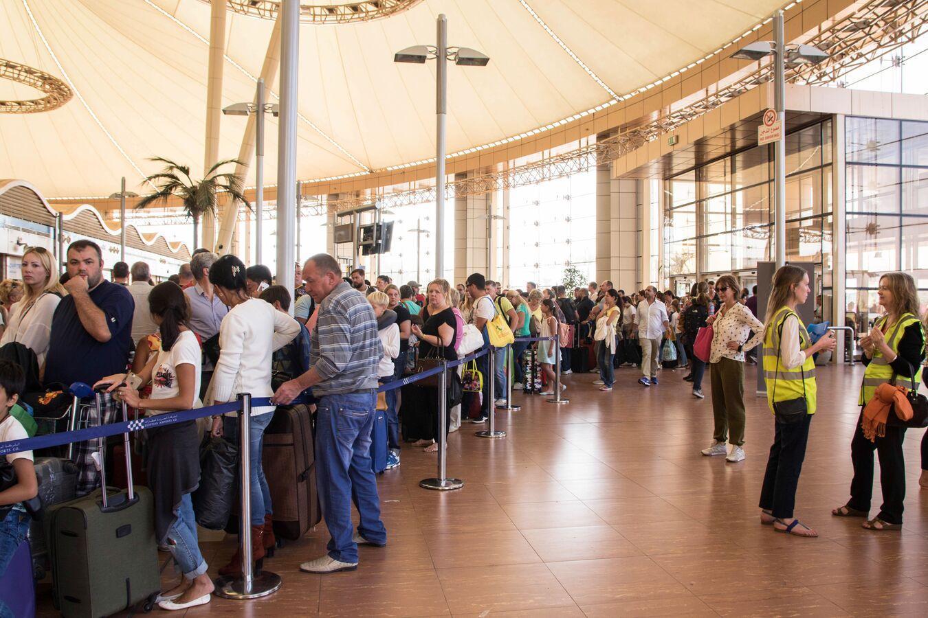 مصر والأردن يتفقان على إنشاء خط شرم الشيخ - العقبة بواسطة الحافلات مصر والأردن يتفقان على إنشاء خط شرم الشيخ - العقبة بواسطة الحافلات