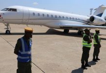 الكشف عن هوية 5 متهمين في قضية طائرة مصرية ضبطتها السلطات بزامبيا الكشف عن هوية 5 متهمين في قضية طائرة مصرية ضبطتها السلطات بزامبيا