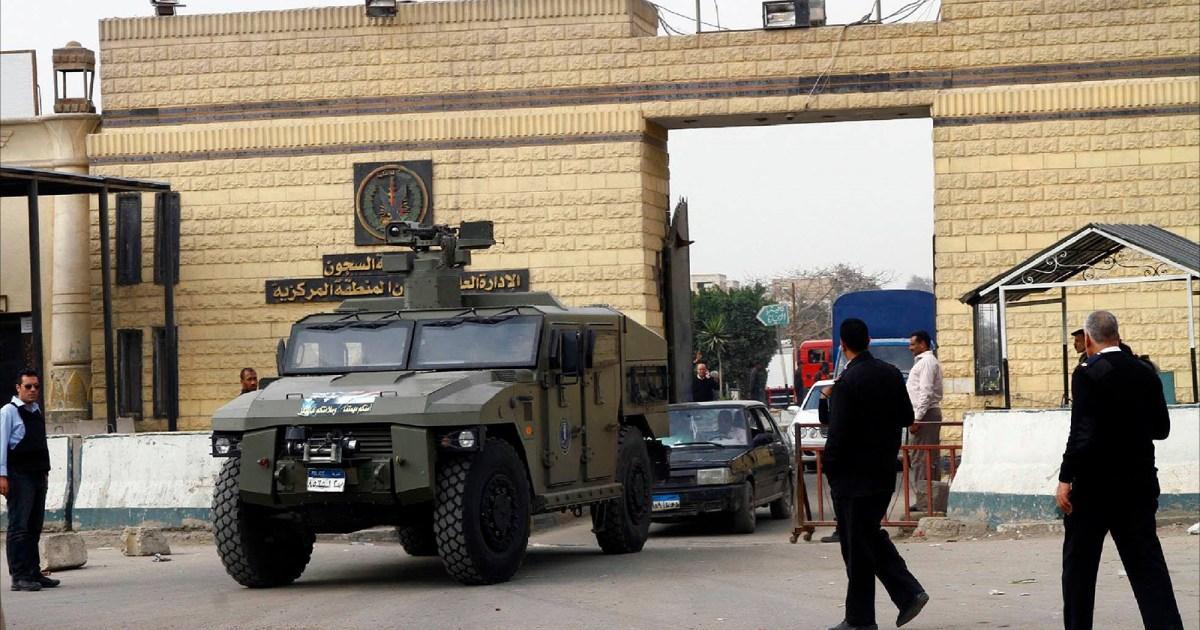 تنديد حقوقي بأوضاع سجناء بمصر بعد تسجيل حالتي وفاة ومحاولة انتحار تنديد حقوقي بأوضاع سجناء بمصر بعد تسجيل حالتي وفاة ومحاولة انتحار