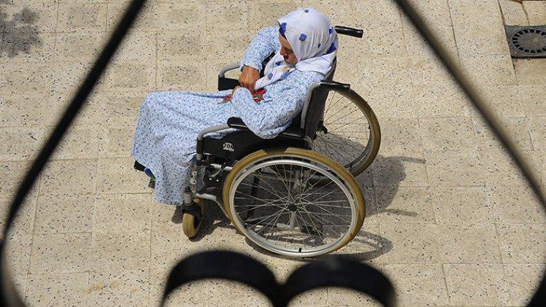 العائلة هي أنسب مكان للمُسِّنين العائلة هي أنسب مكان للمُسِّنين