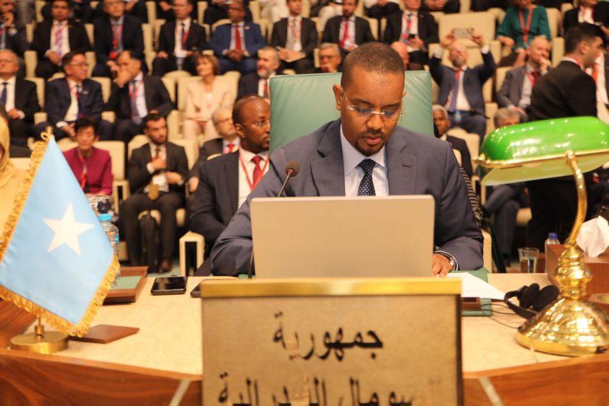 سفير الصومال يهنئ مصر بمناسبة الذكرى الخمسين لإنتصارات حرب أكتوبر المجيدة سفير الصومال يهنئ مصر بمناسبة الذكرى الخمسين لإنتصارات حرب أكتوبر المجيدة