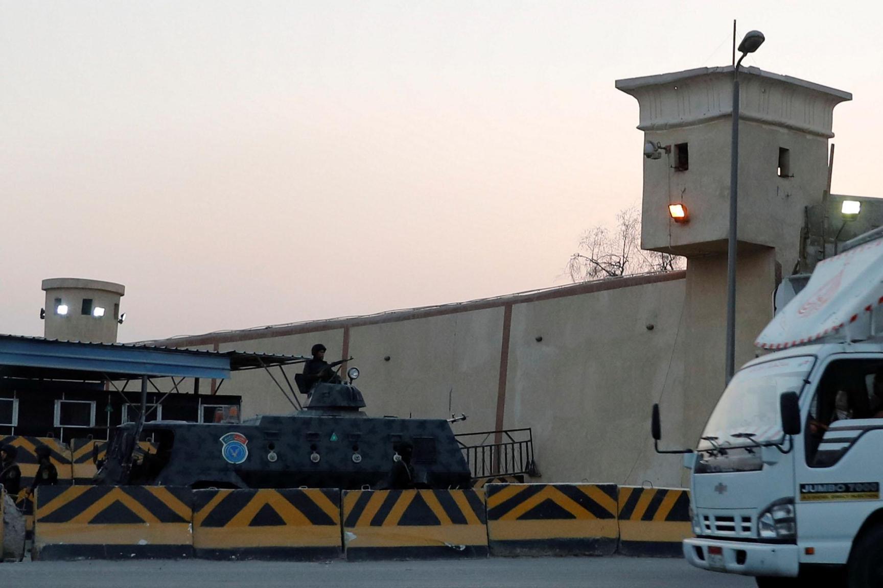 وفاة معتقليْن داخل السجون المصرية خلال أقل من أسبوع وفاة معتقليْن داخل السجون المصرية خلال أقل من أسبوع