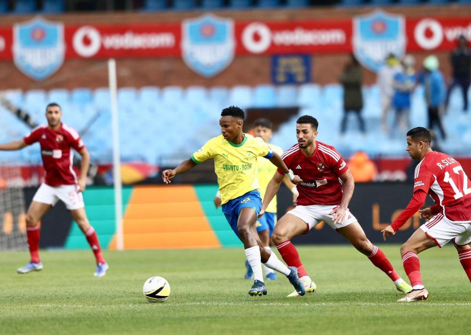 الأهلي المصري يخسر أمام صن داونز بذهاب قبل نهائي الدوري الأفريقي الأهلي المصري يخسر أمام صن داونز بذهاب قبل نهائي الدوري الأفريقي