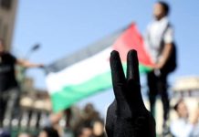 “هيومن رايتس ووتش” تنتقد اعتقال عشرات المتظاهرين السلميين في مصر "هيومن رايتس ووتش" تنتقد اعتقال عشرات المتظاهرين السلميين في مصر